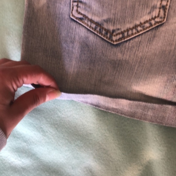 Arizona jean shorts size 5 - Picture 6 of 7